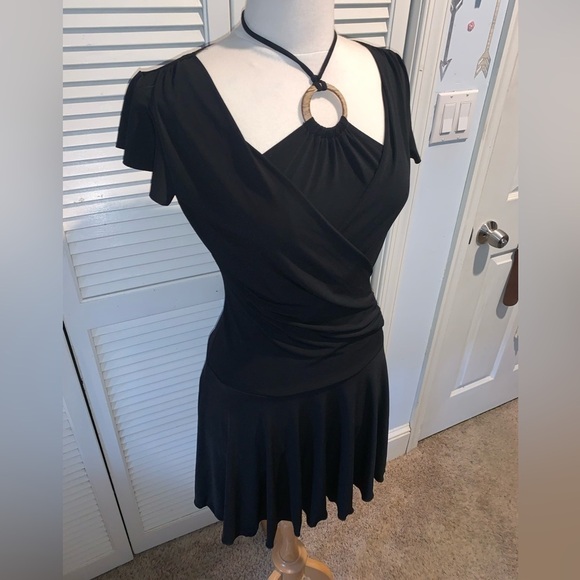 BCX Black wrap pleated dress Women’s Medium - Picture 4 of 8